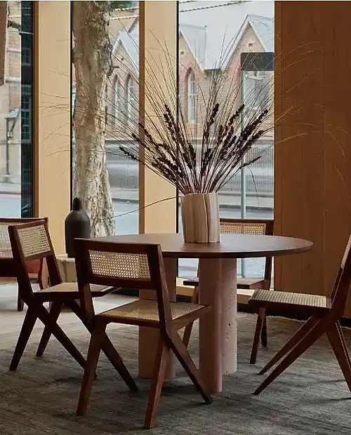 DANIEL HAZERAN DINNER TABLE